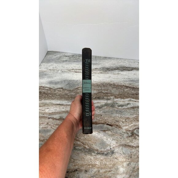 Johnnie by Dorothy B. Hughes hardback book copyright 1944 - Picture 2 of 9